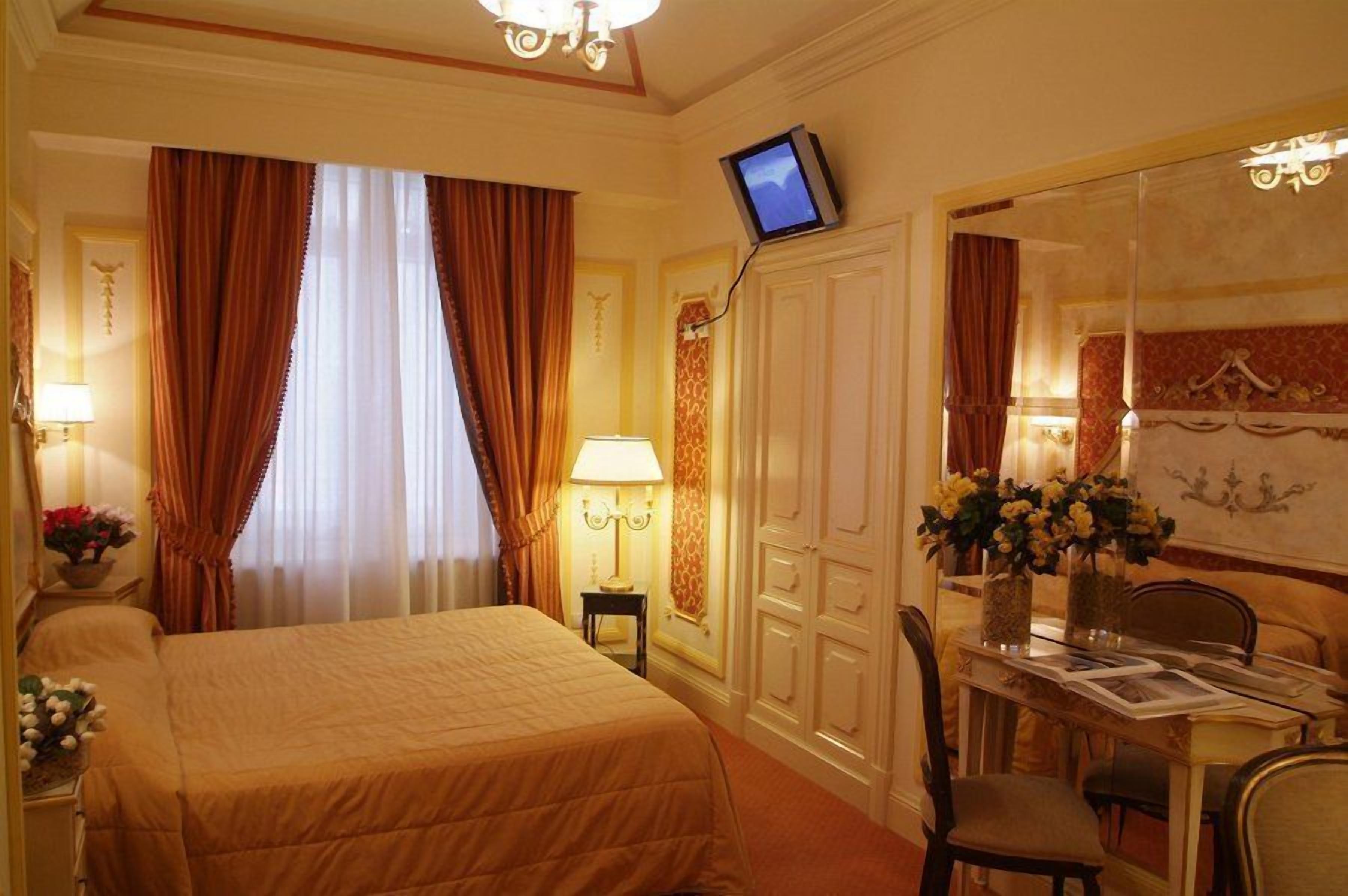 Hotel Champagne Palace — Fotos 2